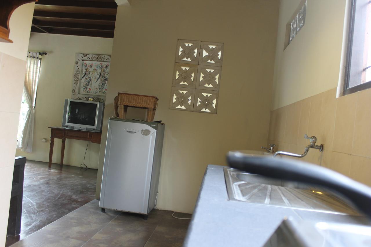 Puri Kutat Lestari Hotell Sanur Exteriör bild